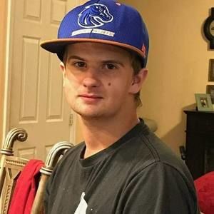 Meet your Posher, Brady